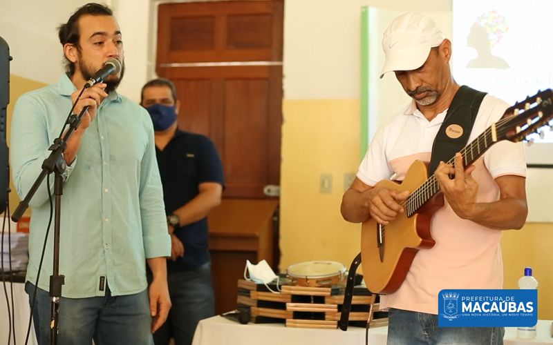 PROJETO MUSICAL APRESENTADO AOS DIRETORES, VICE-DIRETORES, COORDENADORES E REPRESENTANTES DA COMUNIDADE ESCOLAR