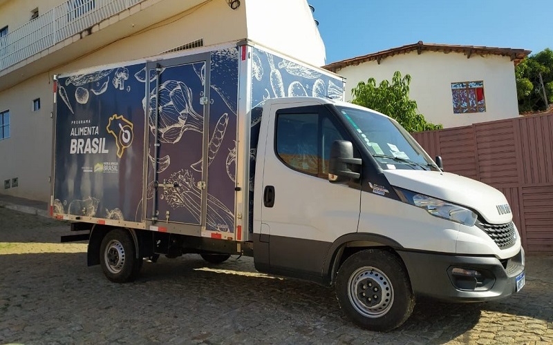 MUNICÍPIO RECEBEU UM CAMINHÃO DO PROGRAMA ALIMENTA BRASIL DESTINADO À SECRETARIA DE ASSISTÊNCIA SOCIAL PARA ATENDER A POPULAÇÃO