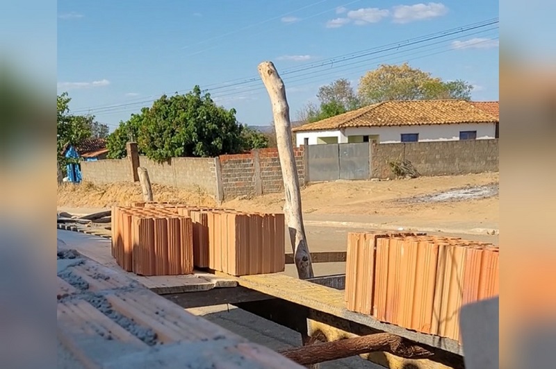 A PREFEITURA VEM DANDO CONTINUIDADE NAS OBRAS DE REFORMA DOS PSFS NO MUNICÍPIO