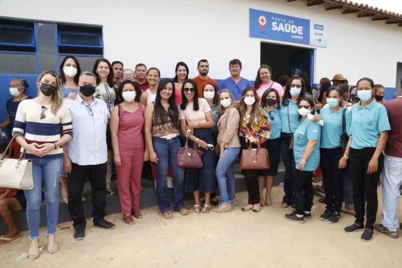 PREFEITURA DE MACAÚBAS ENTREGA POSTO DE SAÚDE À COMUNIDADE DO ALMOÇO TOTALMENTE REFORMADO